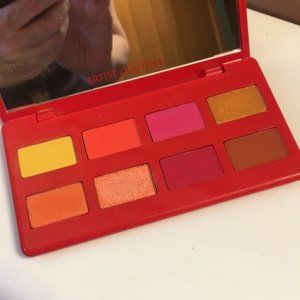 NWT Artis Couture Caliente eye pallet